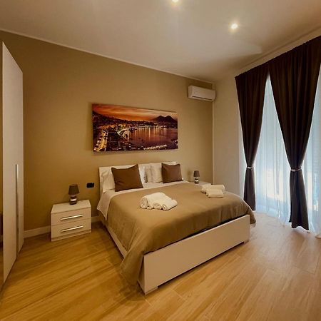 La Suite Di Dante Napoli Экстерьер фото
