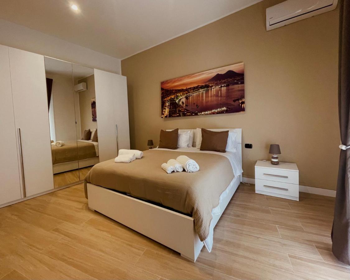 La Suite Di Dante Napoli Экстерьер фото