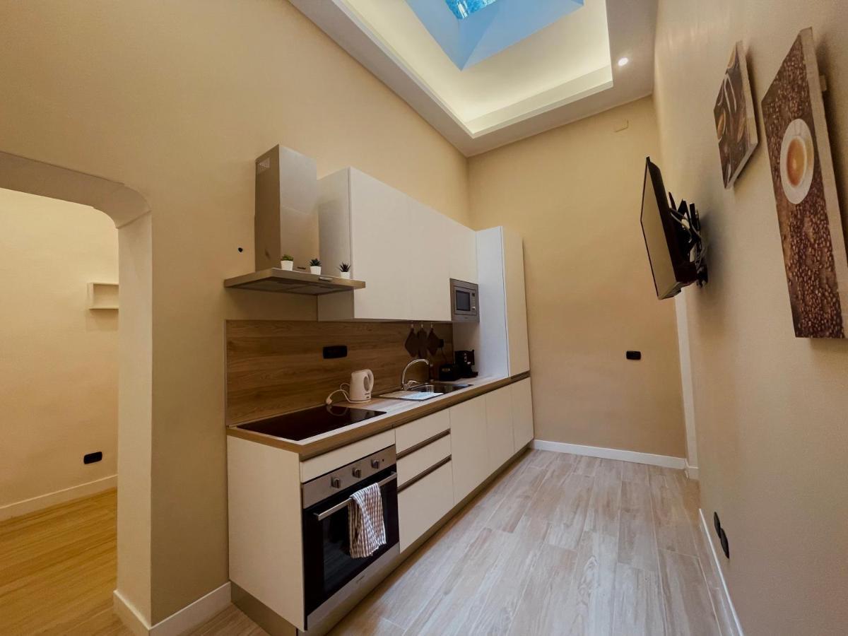 La Suite Di Dante Napoli Экстерьер фото