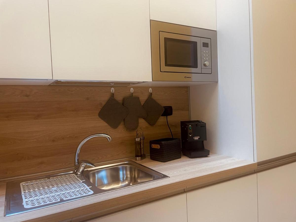 La Suite Di Dante Napoli Экстерьер фото