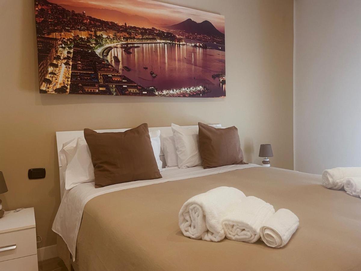 La Suite Di Dante Napoli Экстерьер фото